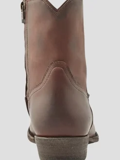 Boots-Frye Austin Leather Inside Zip Plain Toe Boots Cognac